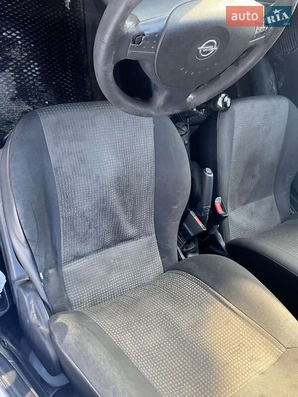 Вантажний фургон Opel Combo 2011 в Києві фото 44 Вантажний фургон Opel Combo 2011 в Києві