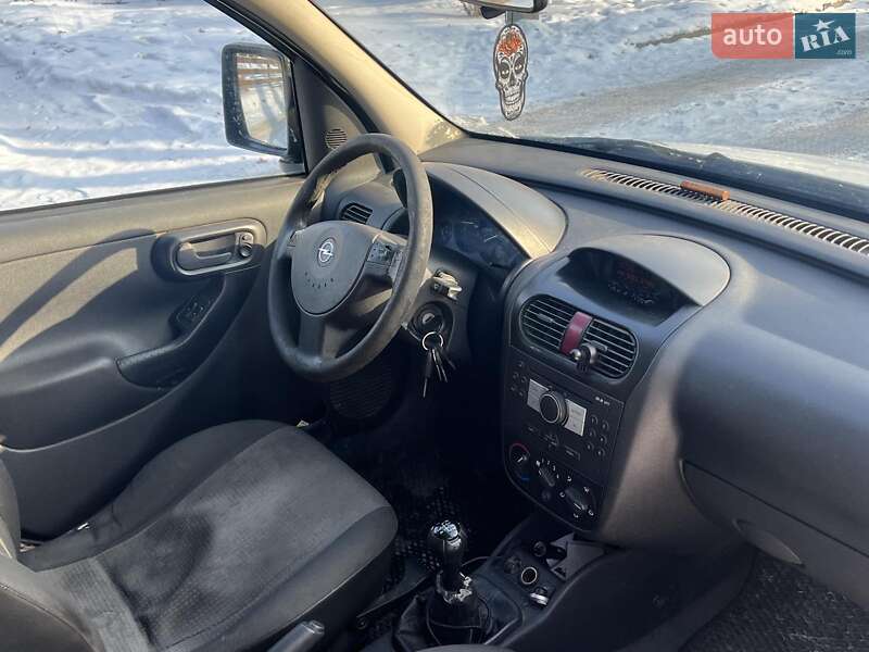 Вантажний фургон Opel Combo 2011 в Києві фото 29 Вантажний фургон Opel Combo 2011 в Києві