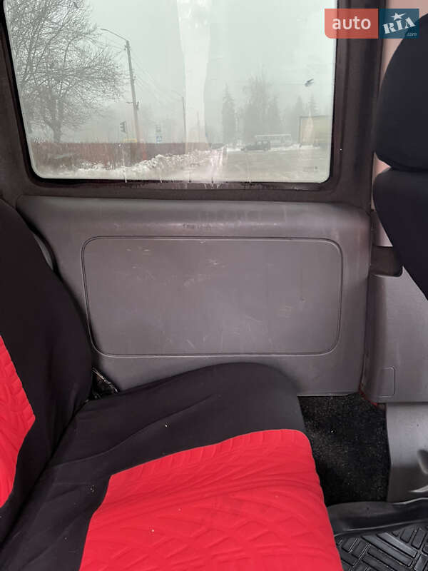 Мінівен Opel Combo 2003 в Чернівцях