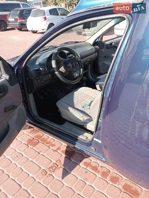 Грузовой фургон Opel Combo 1998 в Ровно