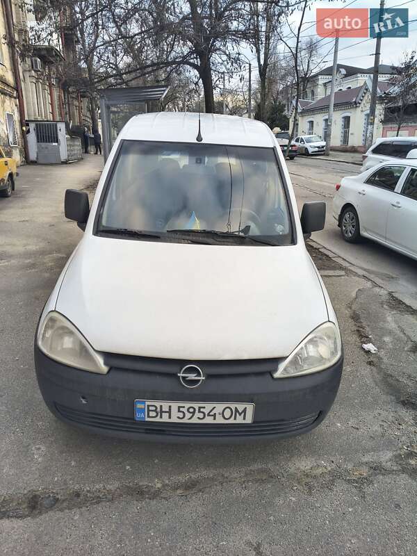 2006 Opel Combo, VIN W0L0KCF2563058380:plate — фото 1 (autoria)
