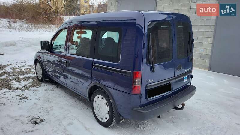 Мінівен Opel Combo 2006 в Чорткові