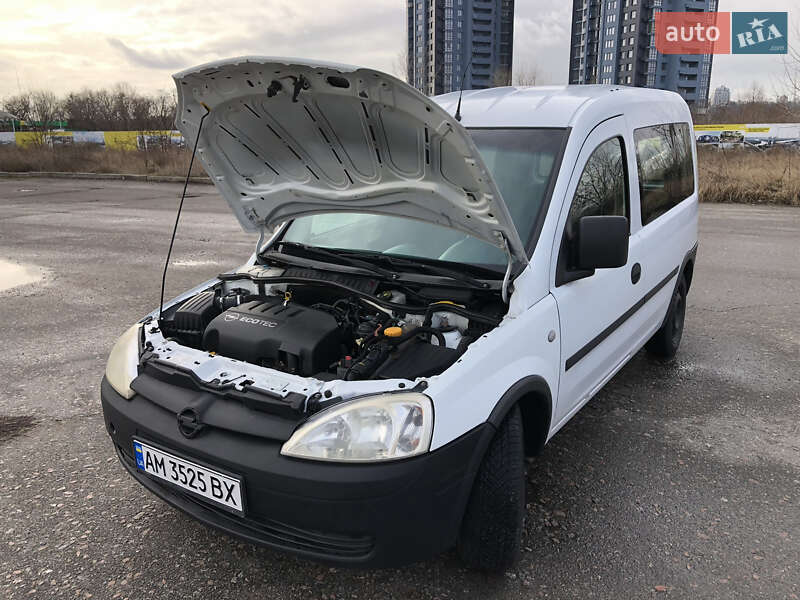 Минивэн Opel Combo 2008 в Киеве фото 7 Минивэн Opel Combo 2008 в Киеве