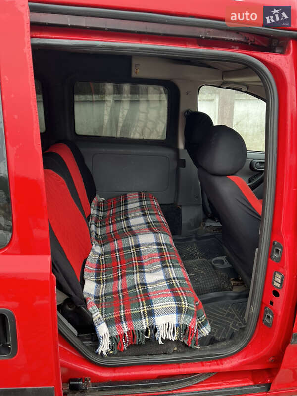 Минивэн Opel Combo 2003 в Черновцах