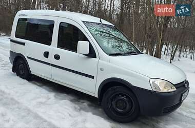 Минивэн Opel Combo 2011 в Киеве