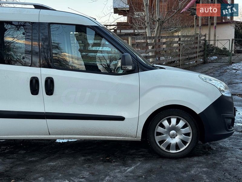 Мінівен Opel Combo 2015 в Києві