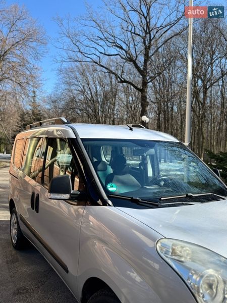 Мінівен Opel Combo 2013 в Києві