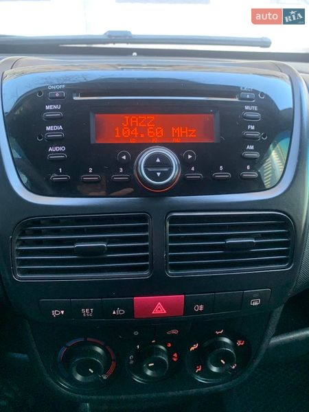 Грузовой фургон Opel Combo 2013 в Киеве