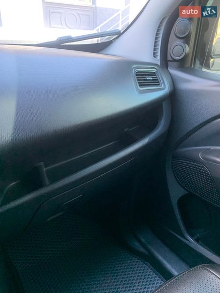 Грузовой фургон Opel Combo 2013 в Киеве