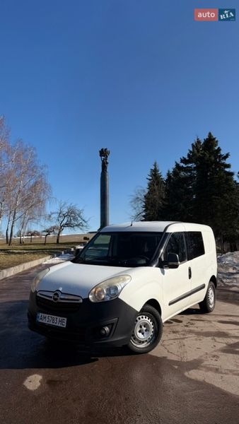 2016 Opel Combo, VIN W0L6WZR1BH9604000:plate — фото 1 (autoria)