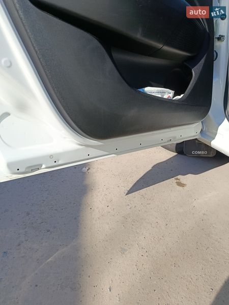 Вантажний фургон Opel Combo 2013 в Брюховичах фото 23 Вантажний фургон Opel Combo 2013 в Брюховичах