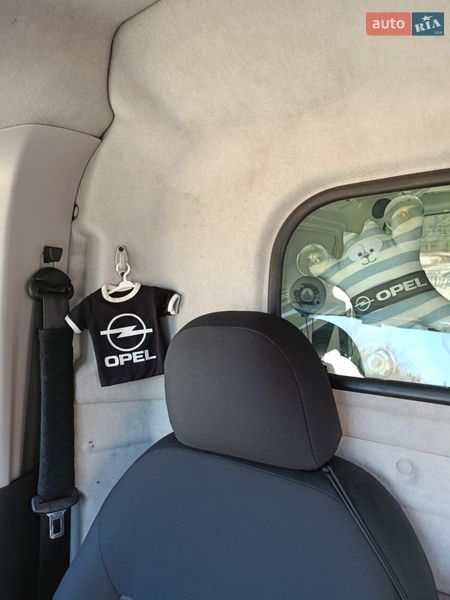 Вантажний фургон Opel Combo 2013 в Брюховичах фото 39 Вантажний фургон Opel Combo 2013 в Брюховичах