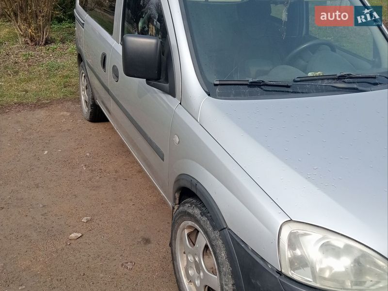 Мінівен Opel Combo 2004 в Івано-Франківську фото 11 Мінівен Opel Combo 2004 в Івано-Франківську