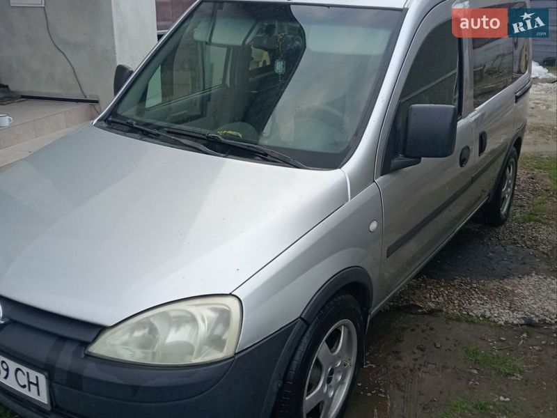 Мінівен Opel Combo 2004 в Івано-Франківську фото 2 Мінівен Opel Combo 2004 в Івано-Франківську