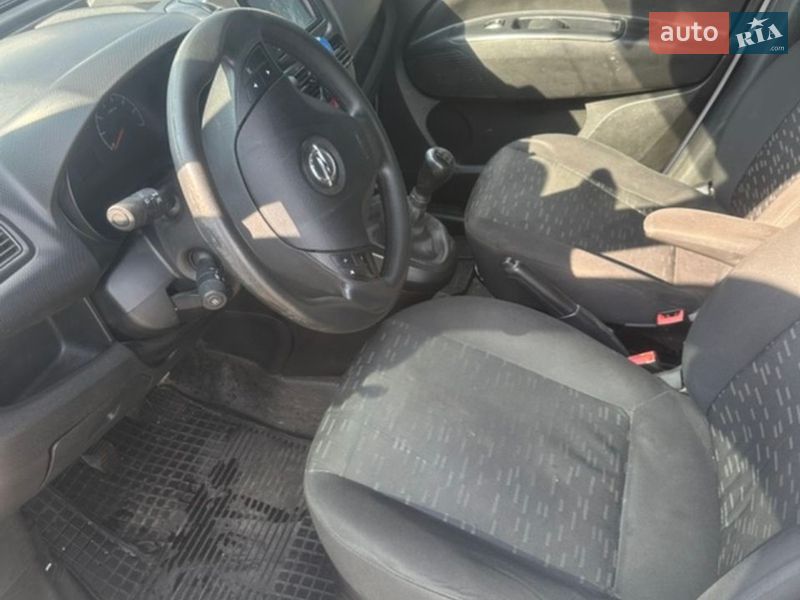 Мінівен Opel Combo 2014 в Рахові фото 7 Мінівен Opel Combo 2014 в Рахові