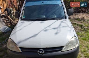 Мінівен Opel Combo 2005 в Ужгороді