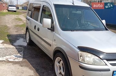 Минивэн Opel Combo 2008 в Носовке