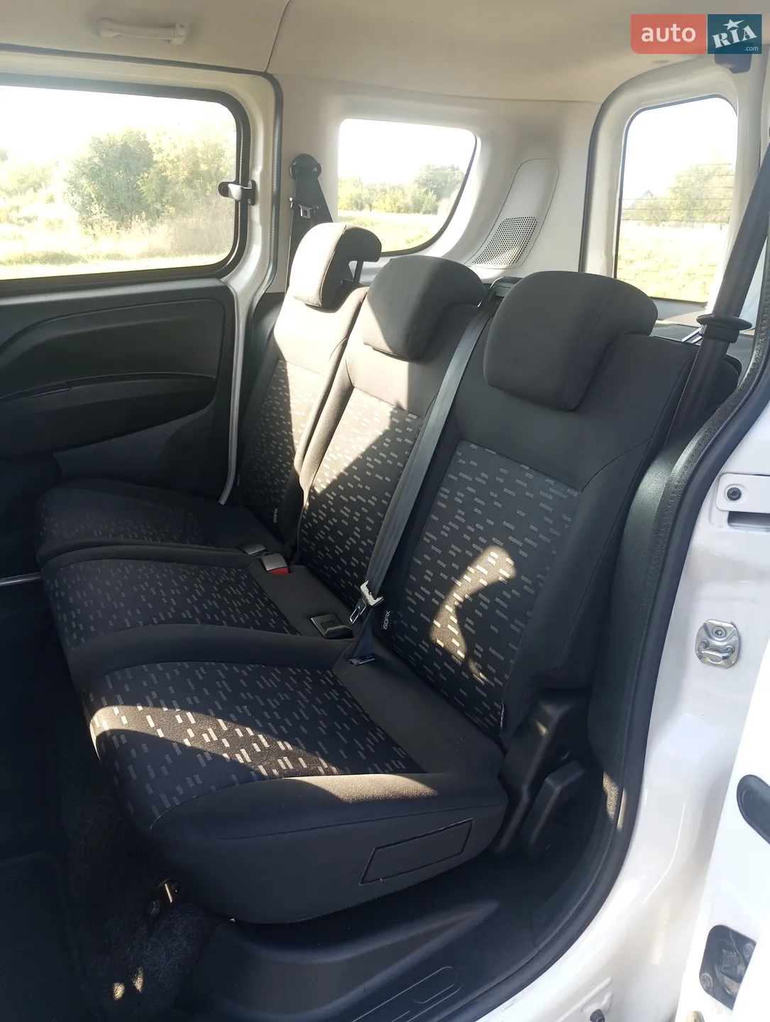 2015 Opel Combo - мініатюра 3
