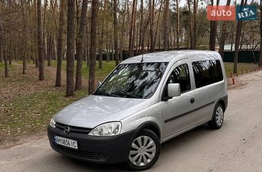 Мінівен Opel Combo 2005 в Києві