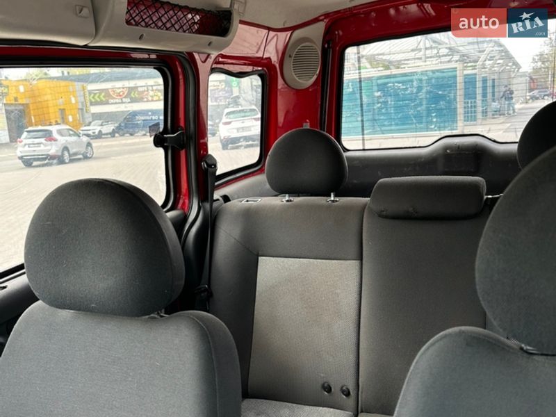 Минивэн Opel Combo 2010 в Киеве