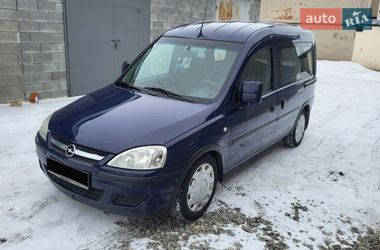 Минивэн Opel Combo 2006 в Чорткове