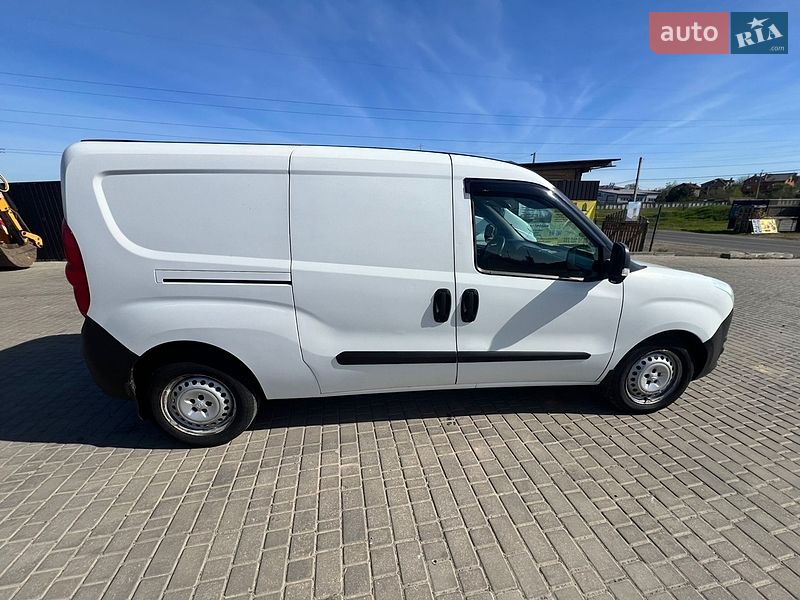 Вантажний фургон Opel Combo 2017 в Одесі
