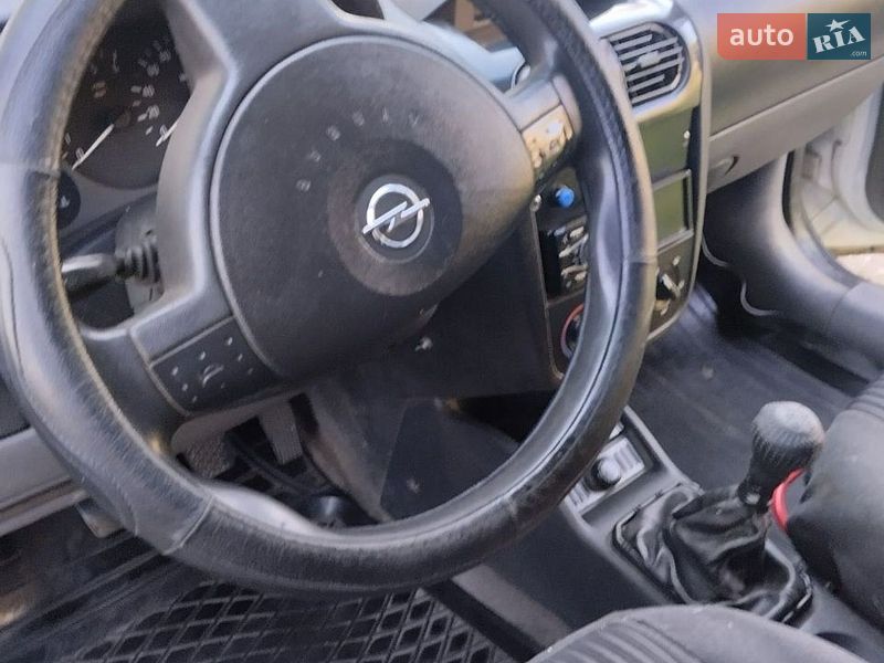 Грузовой фургон Opel Combo 2004 в Чернигове