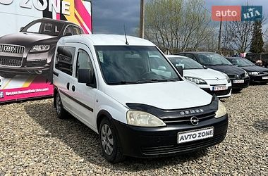 Минивэн Opel Combo 2005 в Коломые