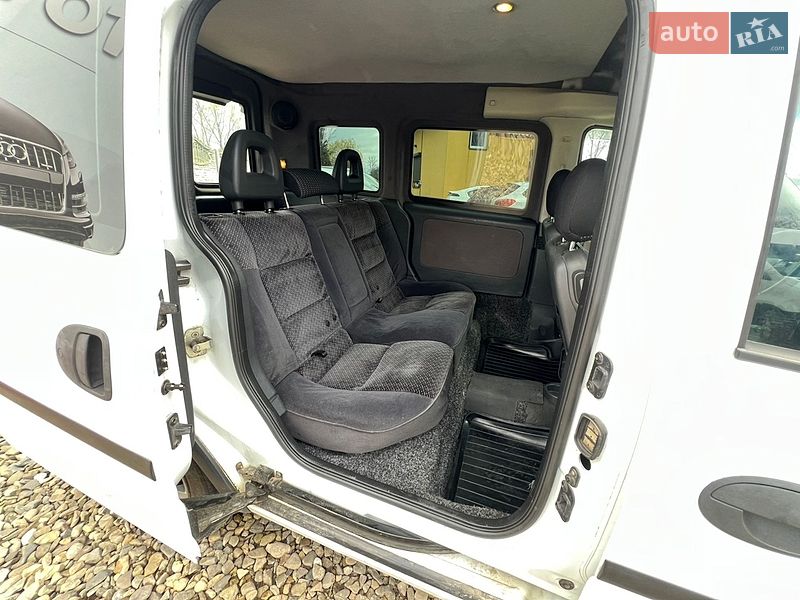 Минивэн Opel Combo 2005 в Коломые