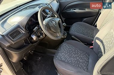 Грузовой фургон Opel Combo 2015 в Умани