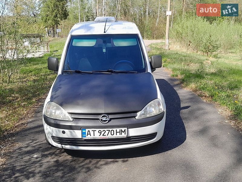 Минивэн Opel Combo 2005 в Рожнятове