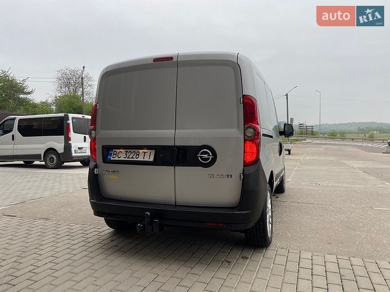 Грузовой фургон Opel Combo 2014 в Ходорове
