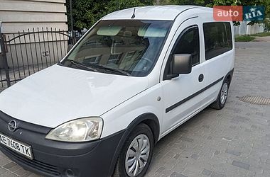 Мінівен Opel Combo 2005 в Дніпрі
