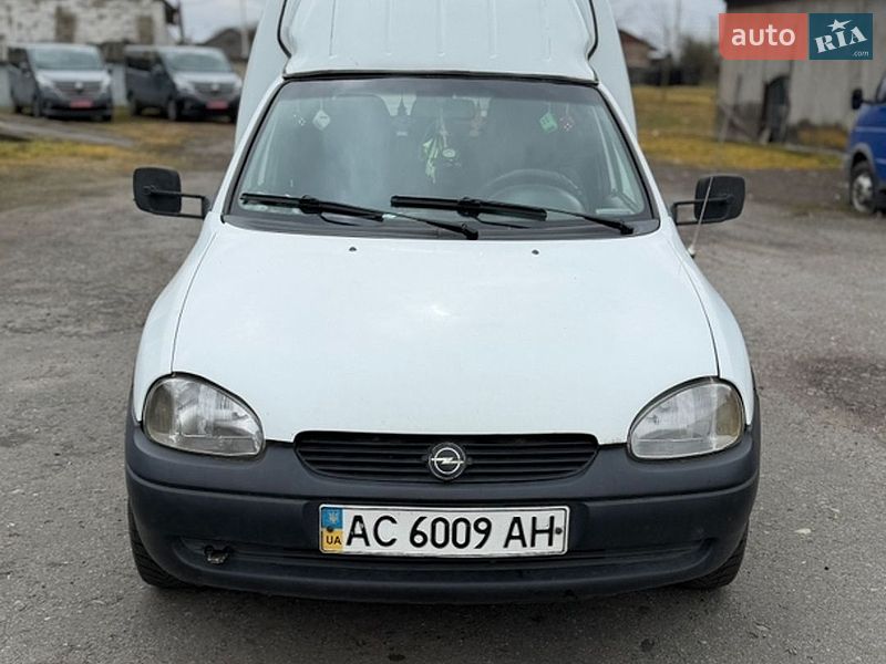 Мінівен Opel Combo 2000 в Луцьку