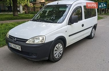 Мінівен Opel Combo 2005 в Дніпрі