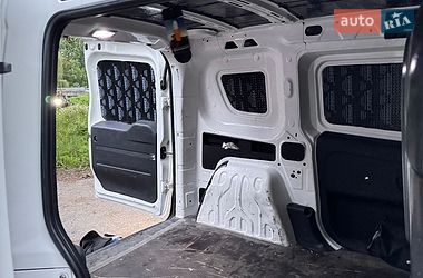 Грузовой фургон Opel Combo 2012 в Браиловом
