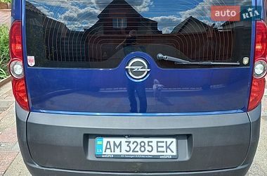 Мінівен Opel Combo 2016 в Житомирі