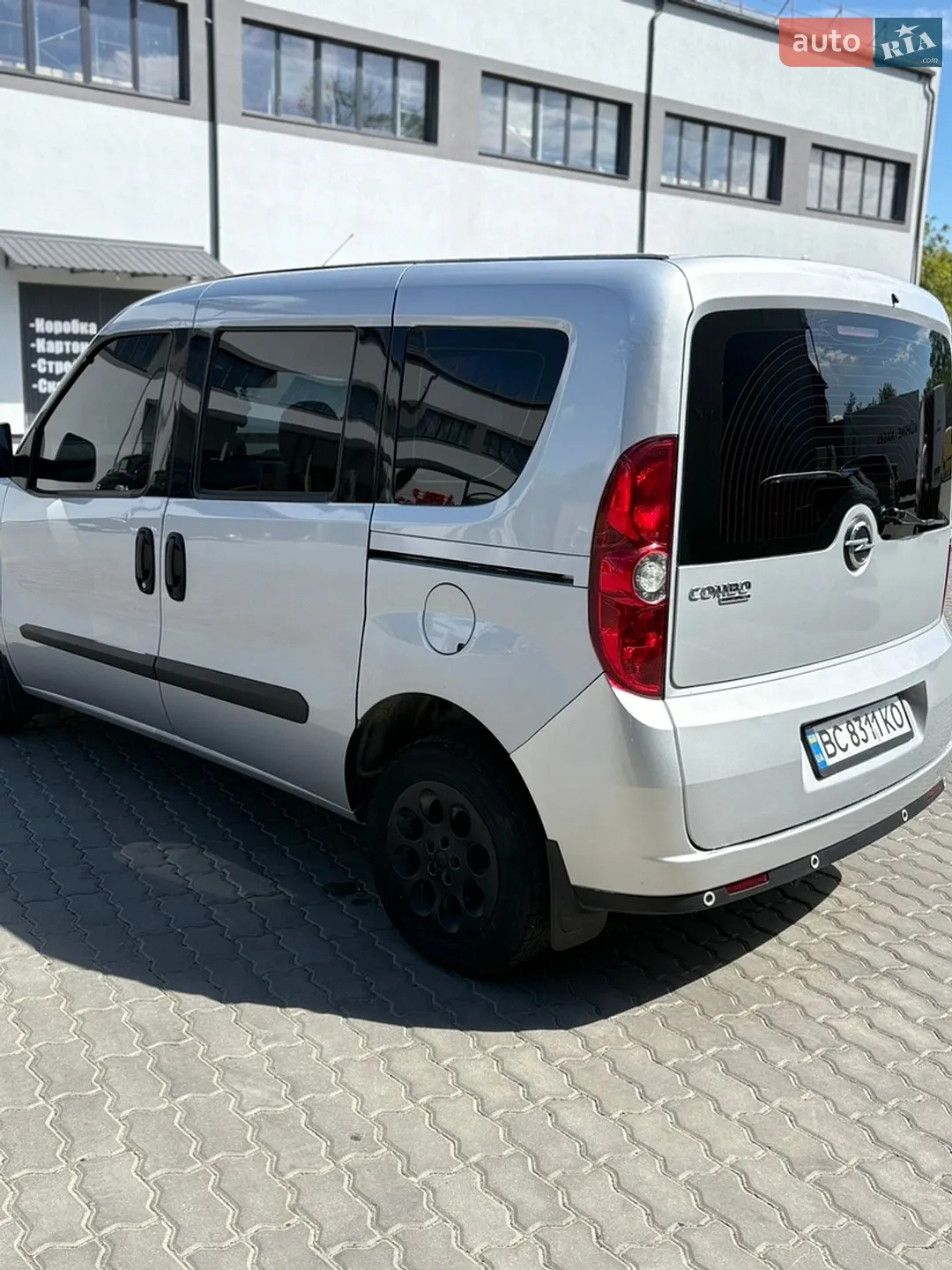 2016 Opel Combo - мініатюра 12