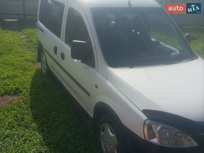 Минивэн Opel Combo 2005 в Кропивницком