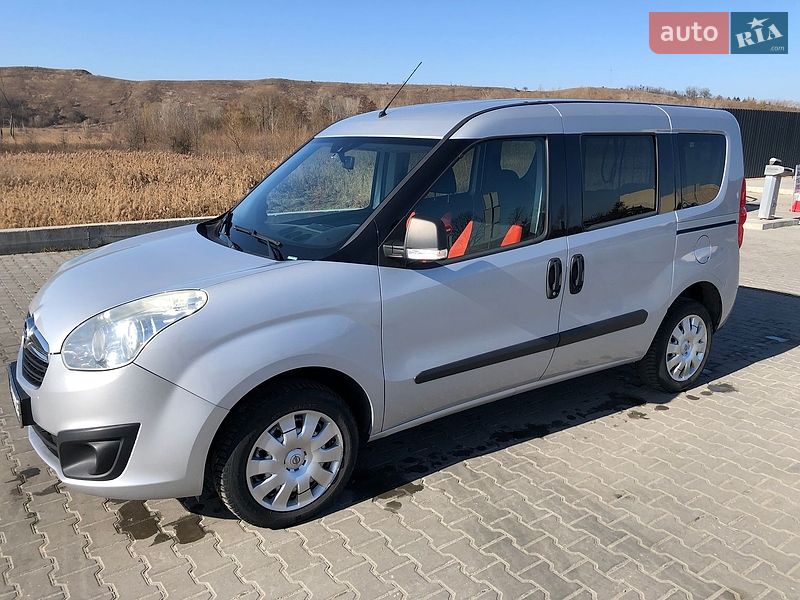 Мінівен Opel Combo 2016 в Києві