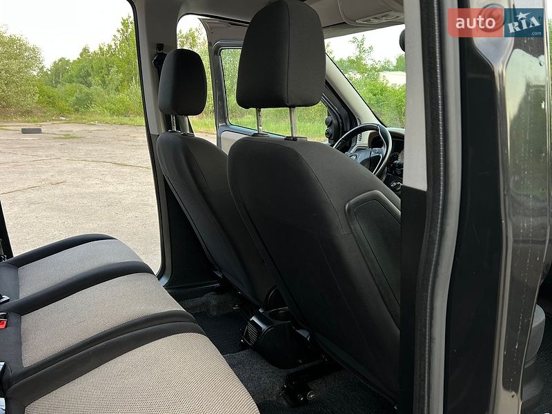 Мінівен Opel Combo 2012 в Дрогобичі