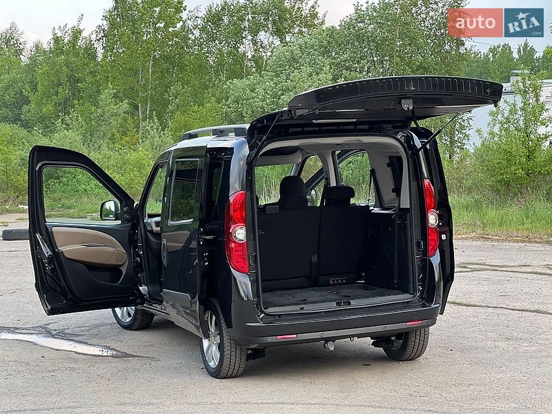 Мінівен Opel Combo 2012 в Дрогобичі