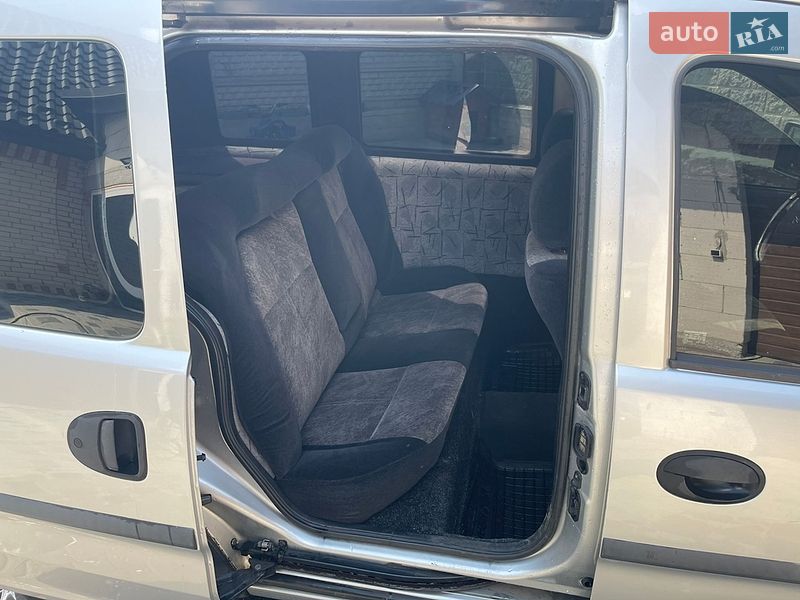 Мінівен Opel Combo 2008 в Острозі фото 8 Мінівен Opel Combo 2008 в Острозі