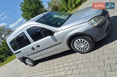 Мінівен Opel Combo 2006 в Чернівцях