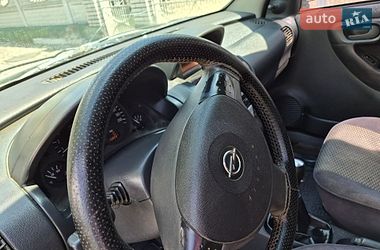 Мінівен Opel Combo 2006 в Чернівцях