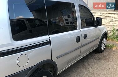 Мінівен Opel Combo 2003 в Сарнах