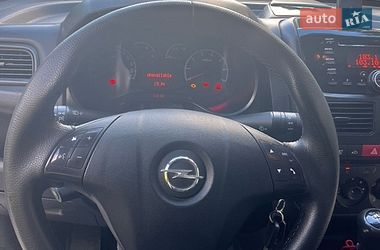 Грузовой фургон Opel Combo 2017 в Обухове