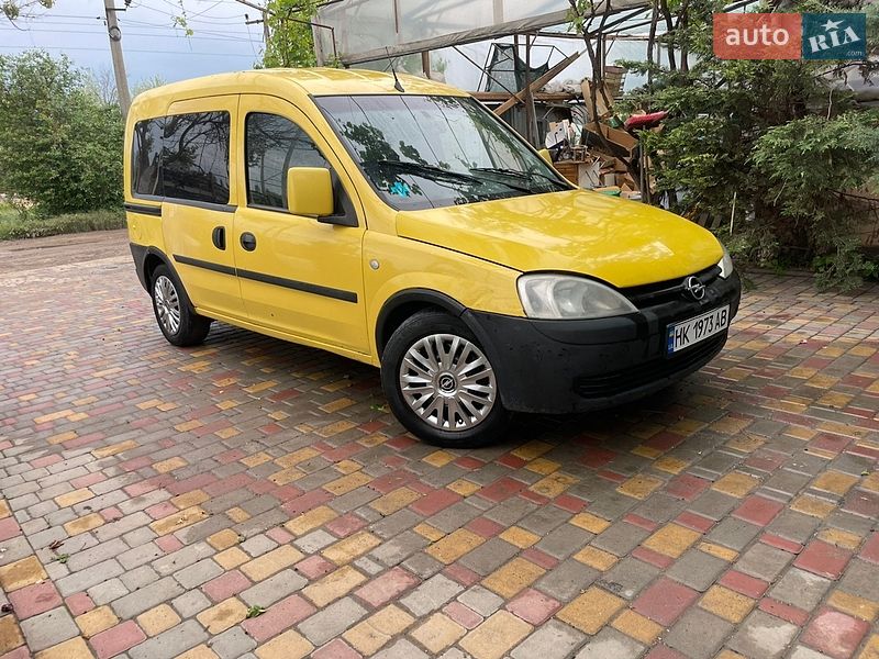 Грузопассажирский фургон Opel Combo 2011 в Одессе