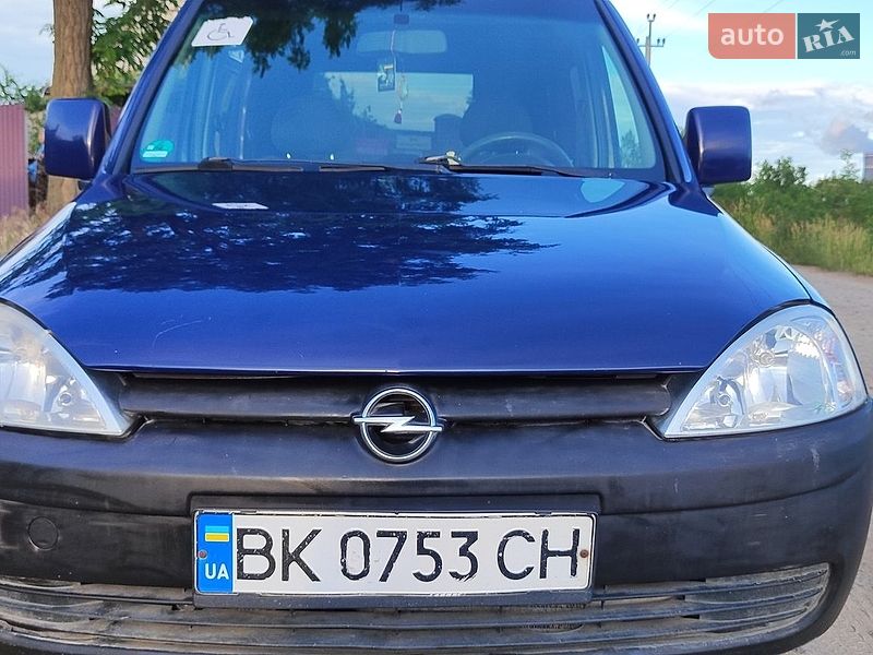Мінівен Opel Combo 2007 в Вараші