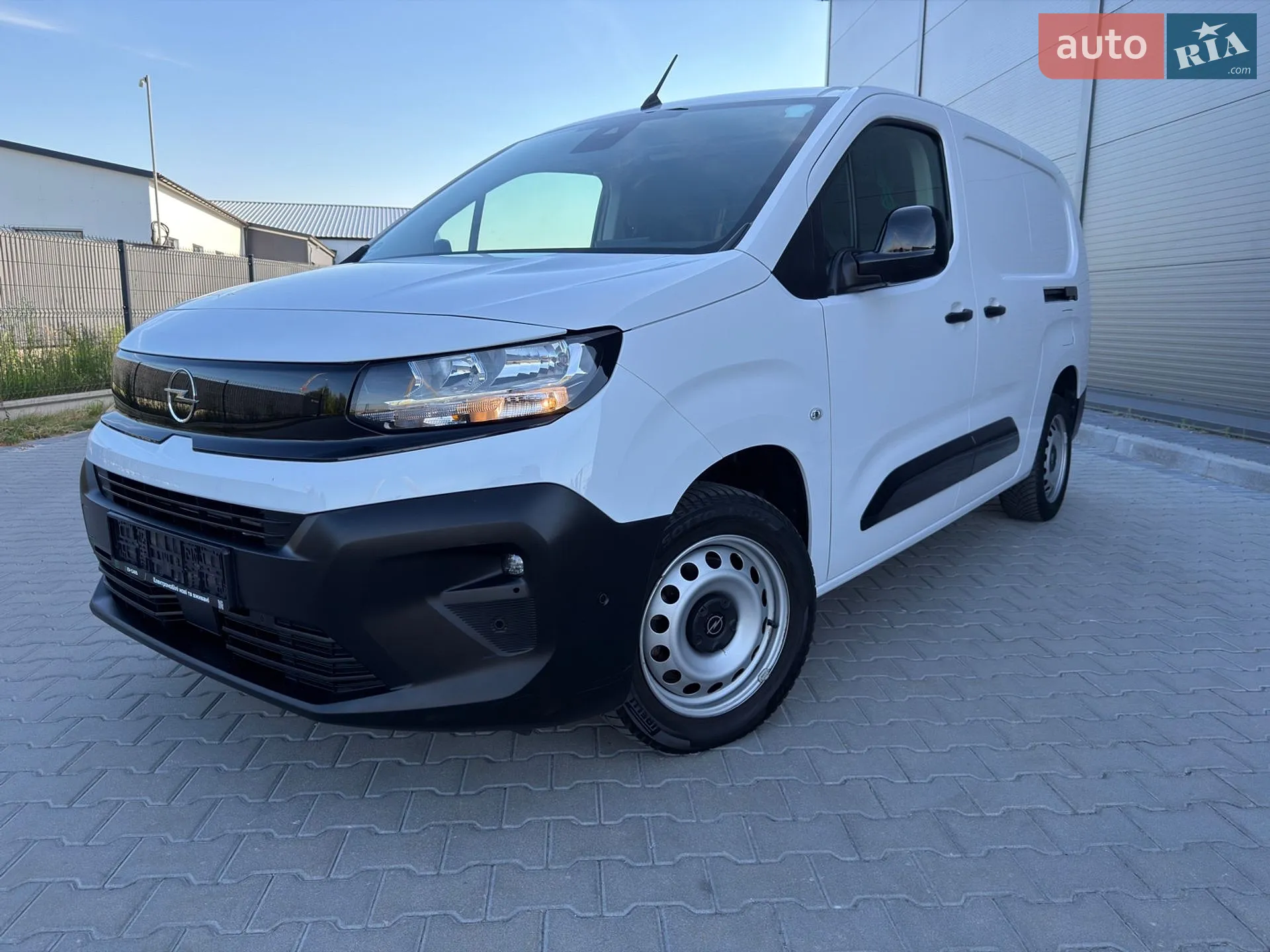 2025 Opel Combo - мініатюра 2